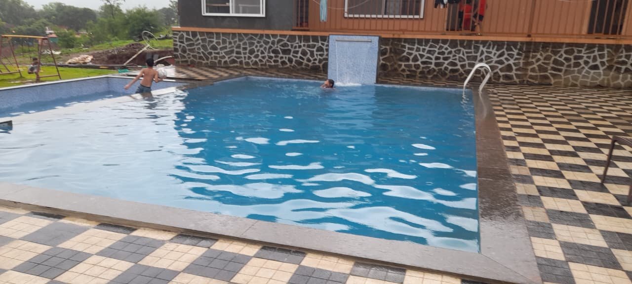 Experience Comfort with Our Premium Amenities & Facilities